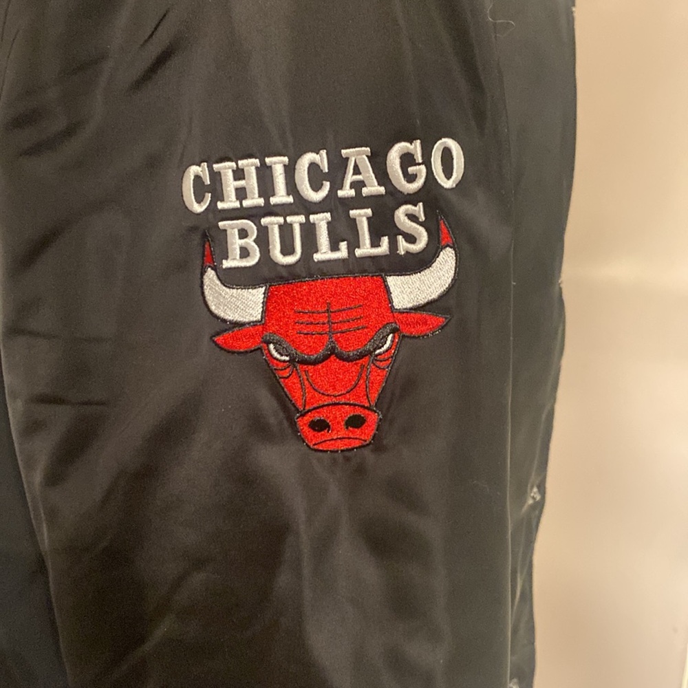 NBA Black and Red Jacket - Picture 8 of 12
